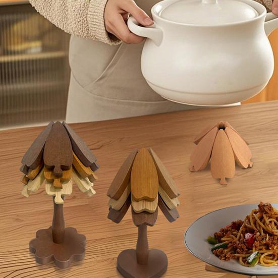 Tree-Shaped Coasters Wooden Trivet Mat Heat Resistant Coaster Multifunctional Pot Holder Kitchen Festive Ornament