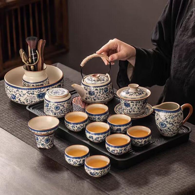 Ting Le Blue & White Porcelain Kung Fu Tea Set