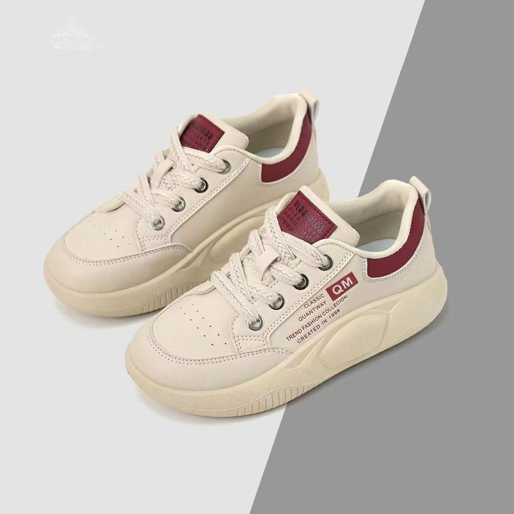 White Shoes Spring and Summer Thick Sole Lightweight Breathable Trendy Shoes Women's Casual Fashion High Comfortable Board Shoes Women's