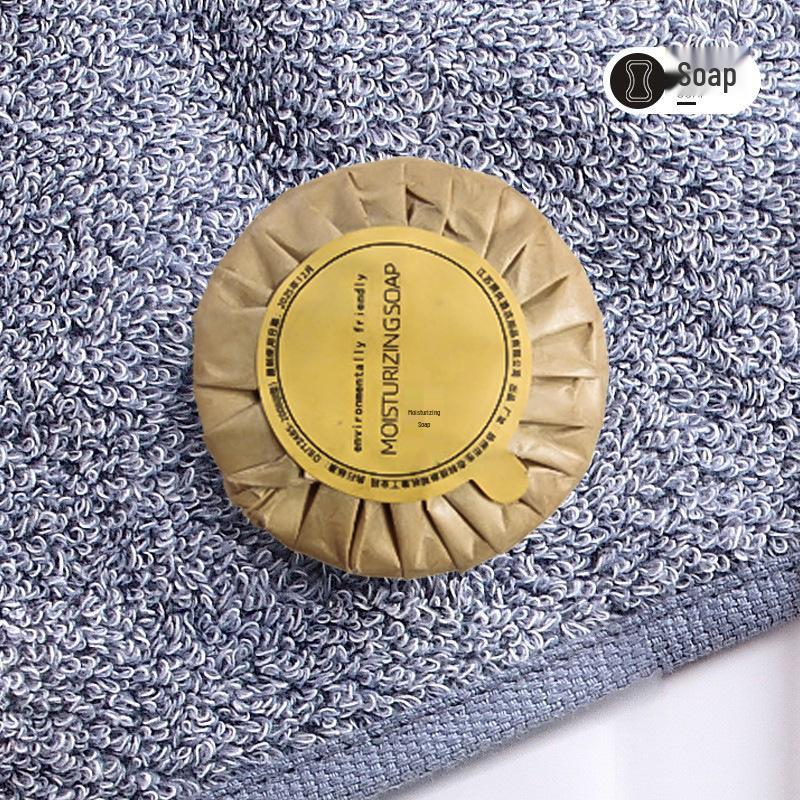 "Special Hotel Toiletries Set: Comb, Disposable Toothbrush with Toothpaste, Soft Bristles, Ideal for Homestays"