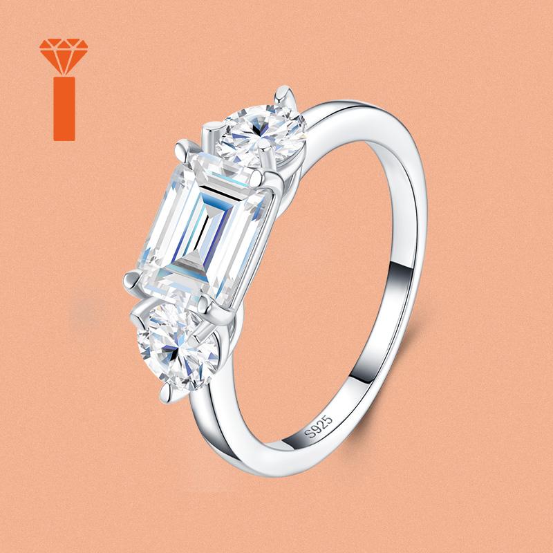 Luxury Three Stone Moissanite Ring 2ct Emerald Cut VVS Moissanite Ring S925 Silver High Polish Wedding Jewelry Ring