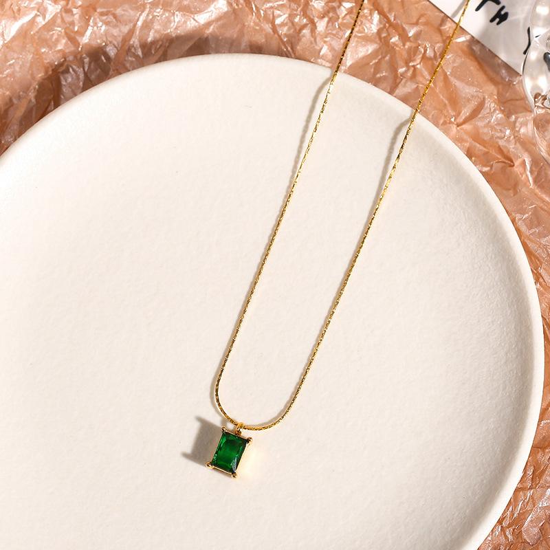Luxusní smaragdový zlatý náhrdelník z nerezové oceli pro ženy Sexy řetízek na klíční kost pro ženy z korejské módy