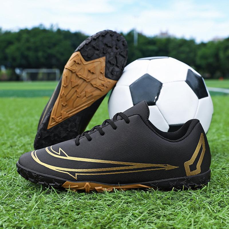 Children's football shoes male youth football shoes student female TF broken nail football shoes male