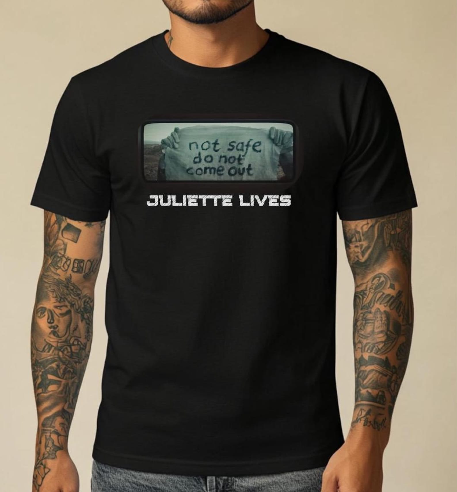 Silo TV Series Shirt, Juliette Lives T shirt, Not Safe Do Not Come OuT shirt, Fan Gift, Dystopian Future Tee XL