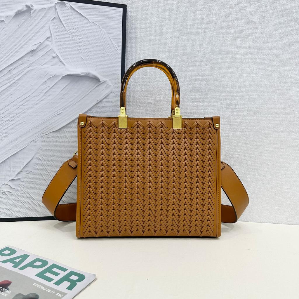 Pure Hand Woven Bamboo Handbag Light Luxury High Quality Star With Large Capacity Shoulder Bag