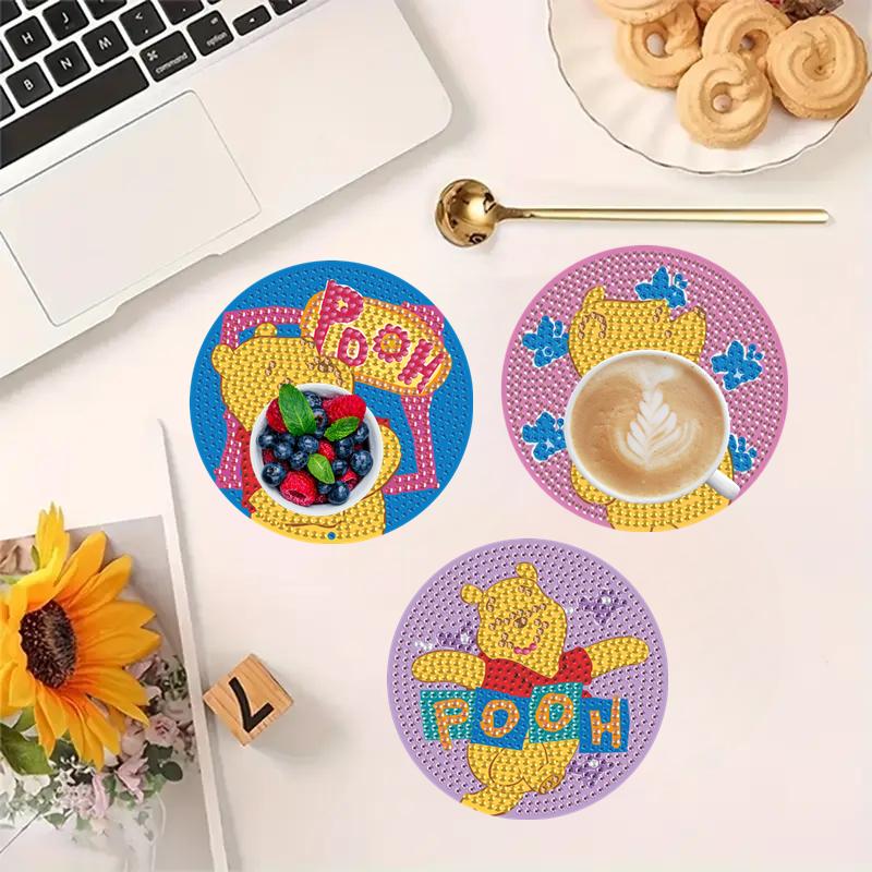 8pcs/Set Cute Little Bear DIY Diamond Painting Coasters with Holder Anti Slip Wood Drip Mats Crystal Rhinestones Diamond Art Coasters for Adults