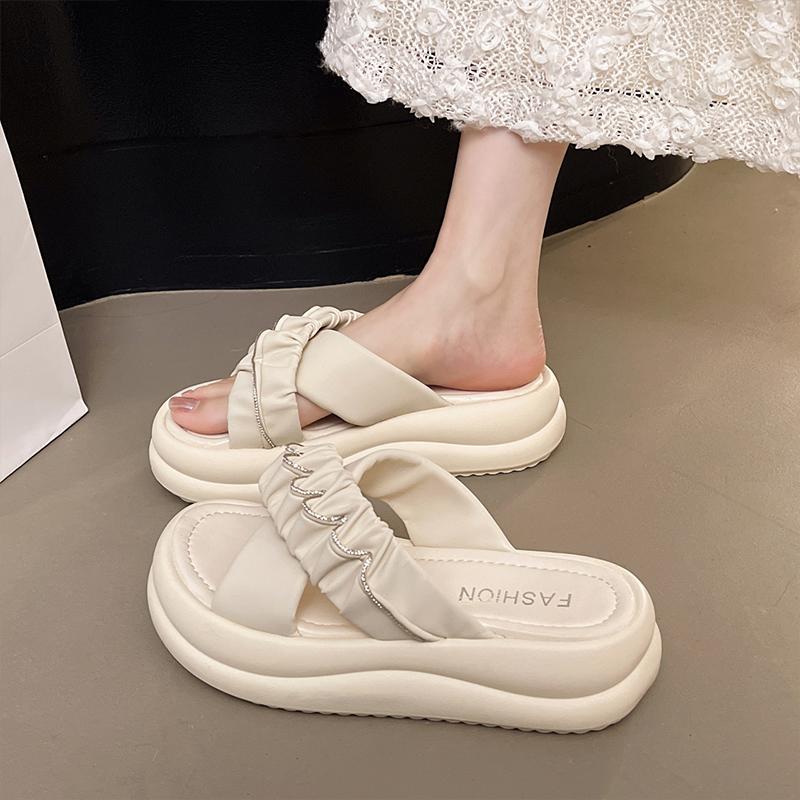 Fashion Shoes House Slippers Platform Slipers Women Slides Fashion 2025 Soft Luxury Casual Leisure Shoes Woman 2025 Slippers Soft Pantof