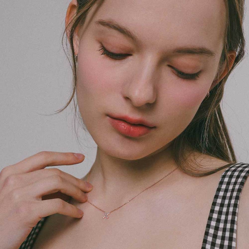 

J.Lauren Rose Gold Cross Pendant Cubic Silver Necklace N01200