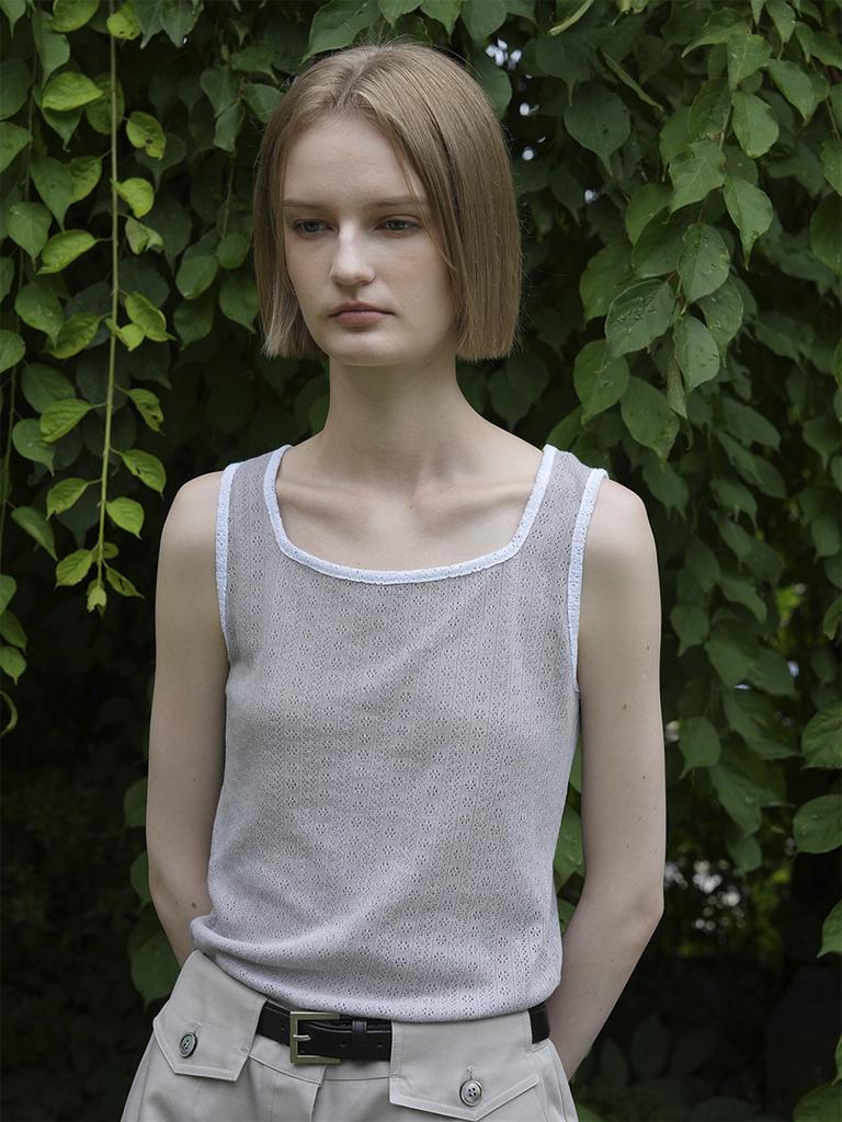 LEIE Hena Skashi Square Neck Sleeveless Knit (Grey)