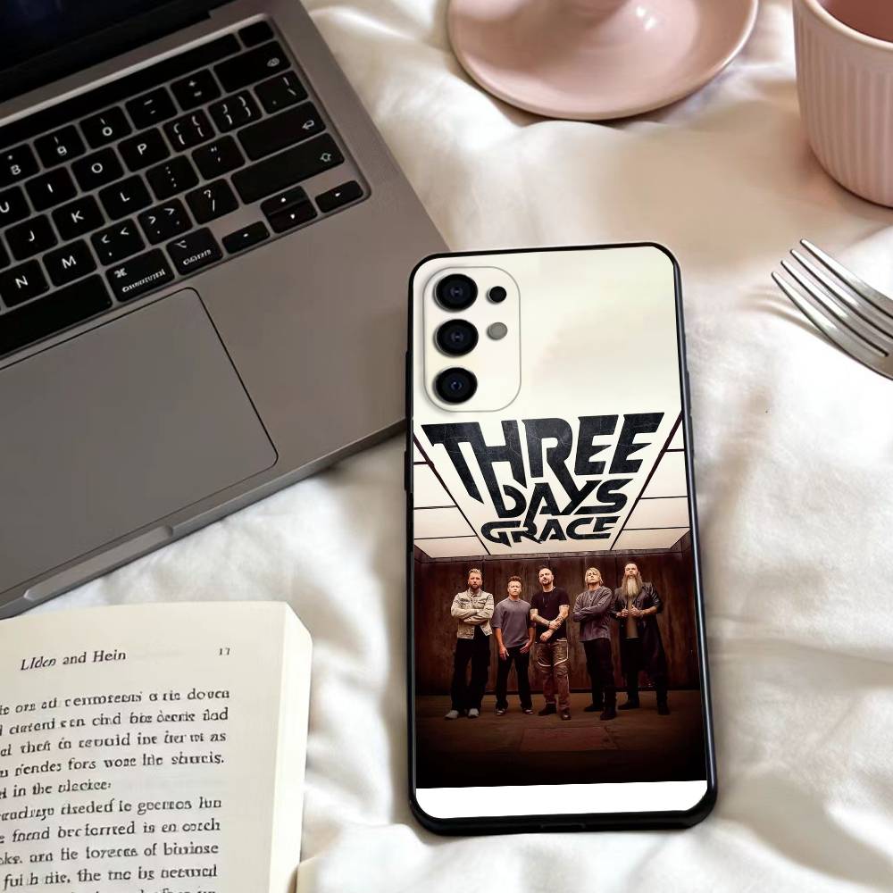 T-Three Days G-Grace Phone Case For Samsung S25,24,23,22,30,21,10,9,Ultra,Plus,Lite,FE,4,5 G Soft Black Case