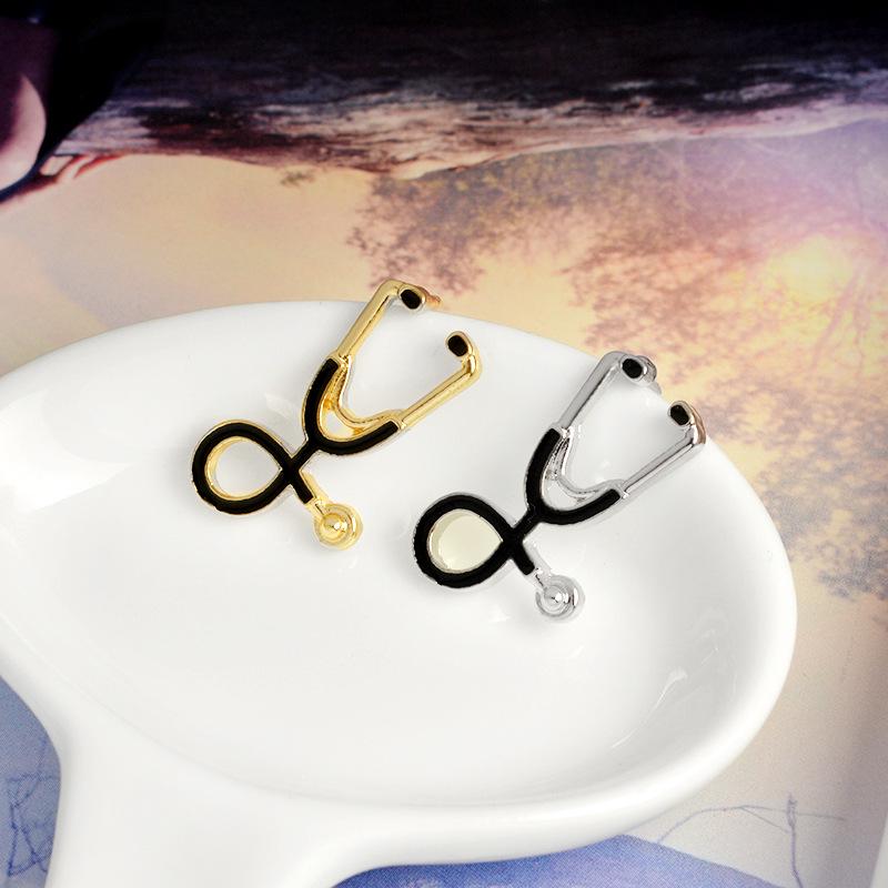 1pc Creative Doctor Stethoscope Brooch Cartoon Dripping Oil Metal Badge Trendy Versatile Clothing Bag Accessories Brooch