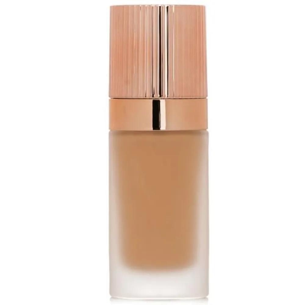 Charlotte Tilbury Airbrush Foundation-8 Warm 30ml
