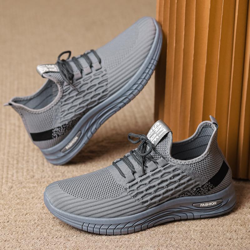 Модные мужские кроссовки весна-осень 2024 года — фото 4