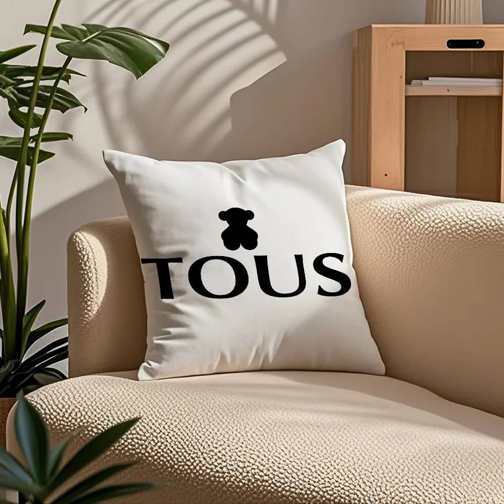 CRAFTED WITLOVE T-touS-s Pillow Case Comfort Sofa Bed Silky elegant Invisible zipper Custom Decorative cushion cover