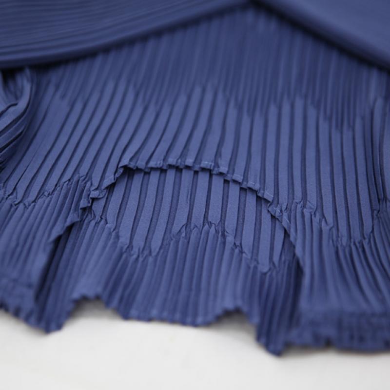 Shiz Madam V Embossed Pleats Dress