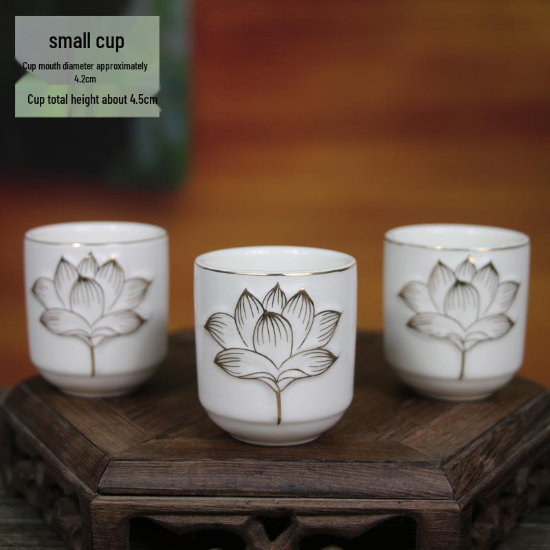 Keramische Opferbecher für Buddha, Guanyin und den Gott des Reichtums - Klein, Perfekt für Weihwasser und zum Anziehen von Reichtum.