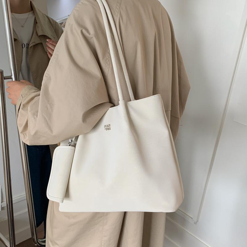 Autumn and Winter Retro Lazy Style Shoulder Bag Fashionable Large-Capacity Commuter Shoulder Bag Shopper Tote