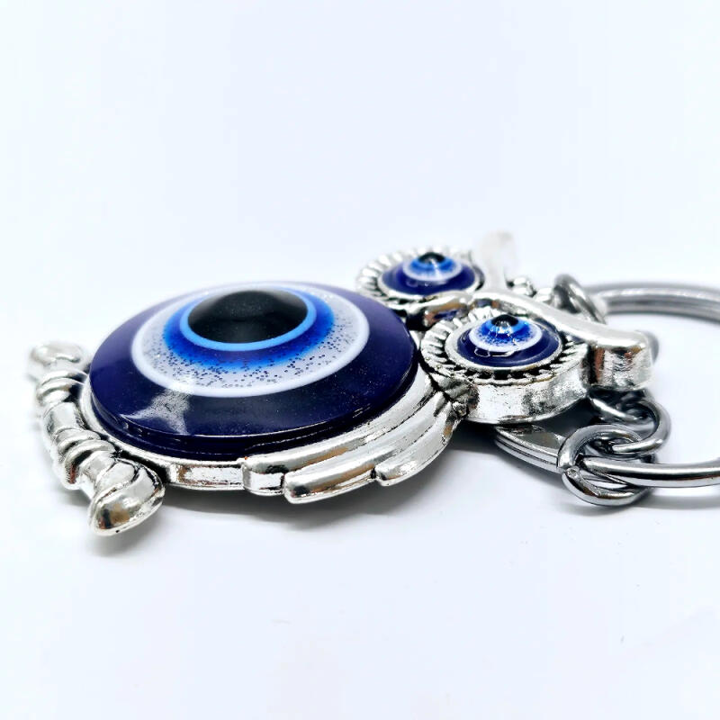 Good luck charm offering owl keyring key holder keychain