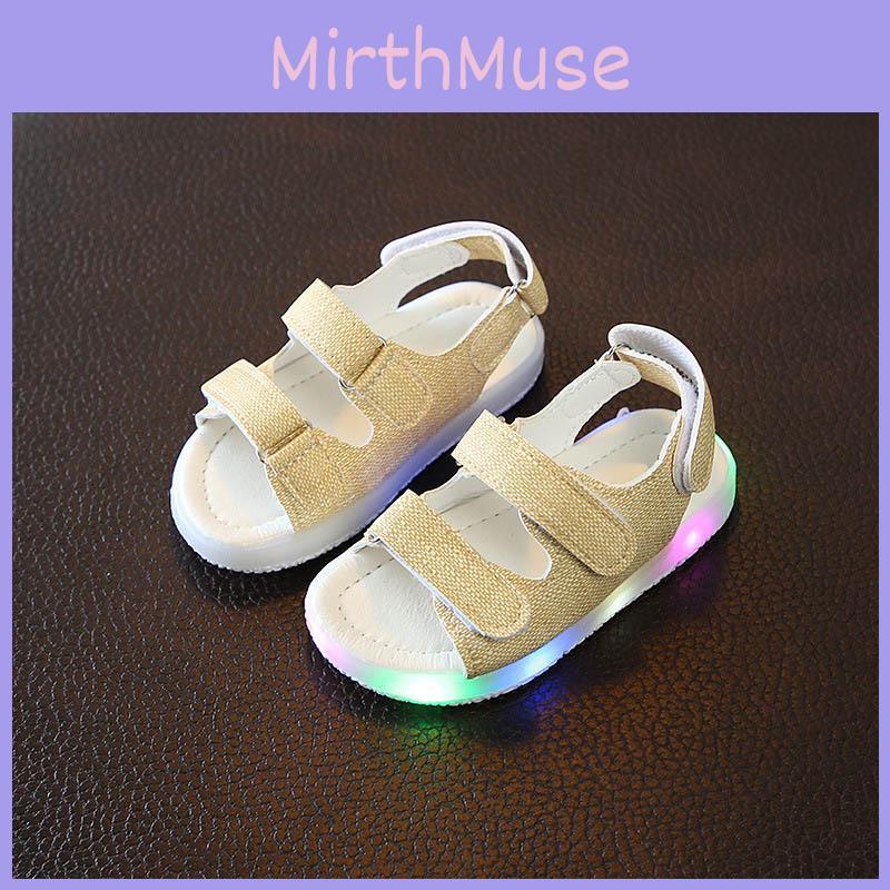 Sandali Casual alla Moda per Bambini con Luci Lampeggianti e Suola Morbida per Avventure sulla Spiaggia