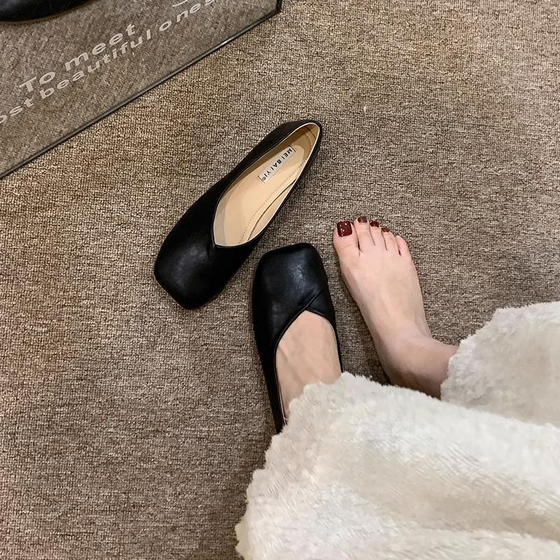 

Туфли бабушки с мелким вырезом женские туфли Мэри Джейн женские туфли на плоской подошве одинарные туфли 2025 новая осень ladyshoes нежный ветер вечерние туфли 40 чёрный