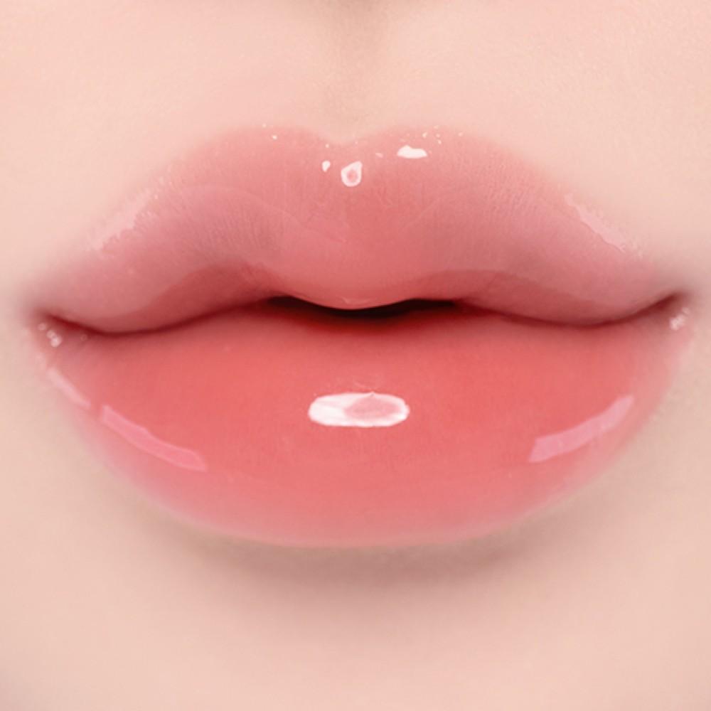 BANILA CO Volume Lip Plumper 3.8g (Choose between Maxi/Light)