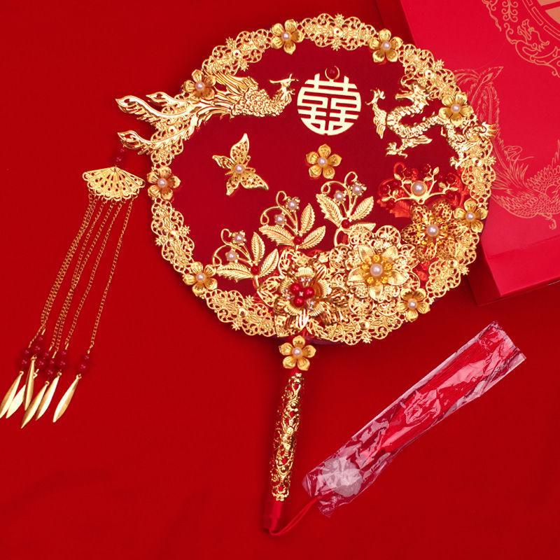 Red Ancient Style Chinese Wedding Fan: Bride's Bouquet & Blessing