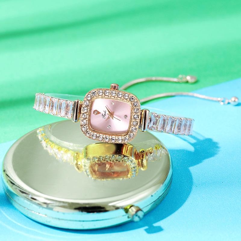 Fashion Diamond Inlaid Square Zircon Watch Exquisite Chain Bracelet Watches Women Free Adjustment Pulling Quartz Watches Reloj