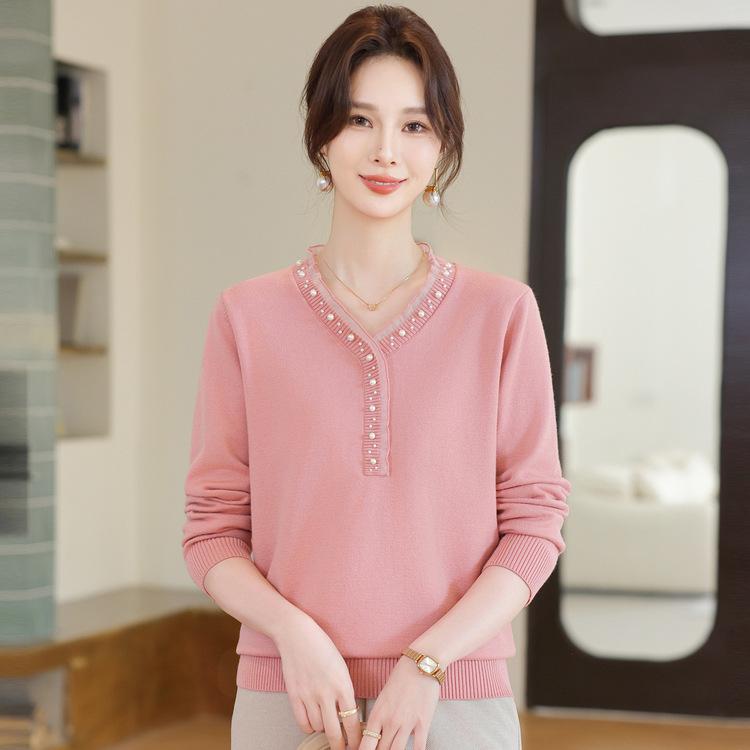 Mother Autumn Clothing Foreign Style Base Age Reduction In The Elderly Women Loose Knitted Sweater Middle-aged Women Top
