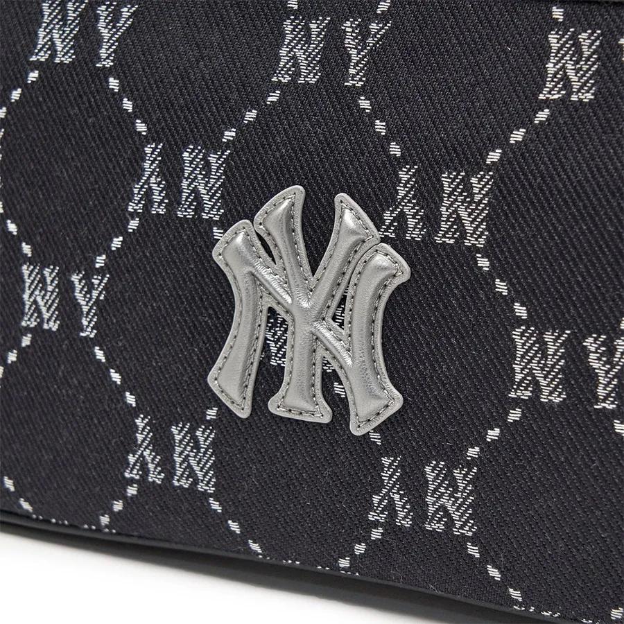 MLB 26 Spring Collection New York Yankees Diamond Flower Faux Leather Polyester Handbag Shoulder Bag Mini Unisex handbags Black 3ABQMJ16N-50BKS