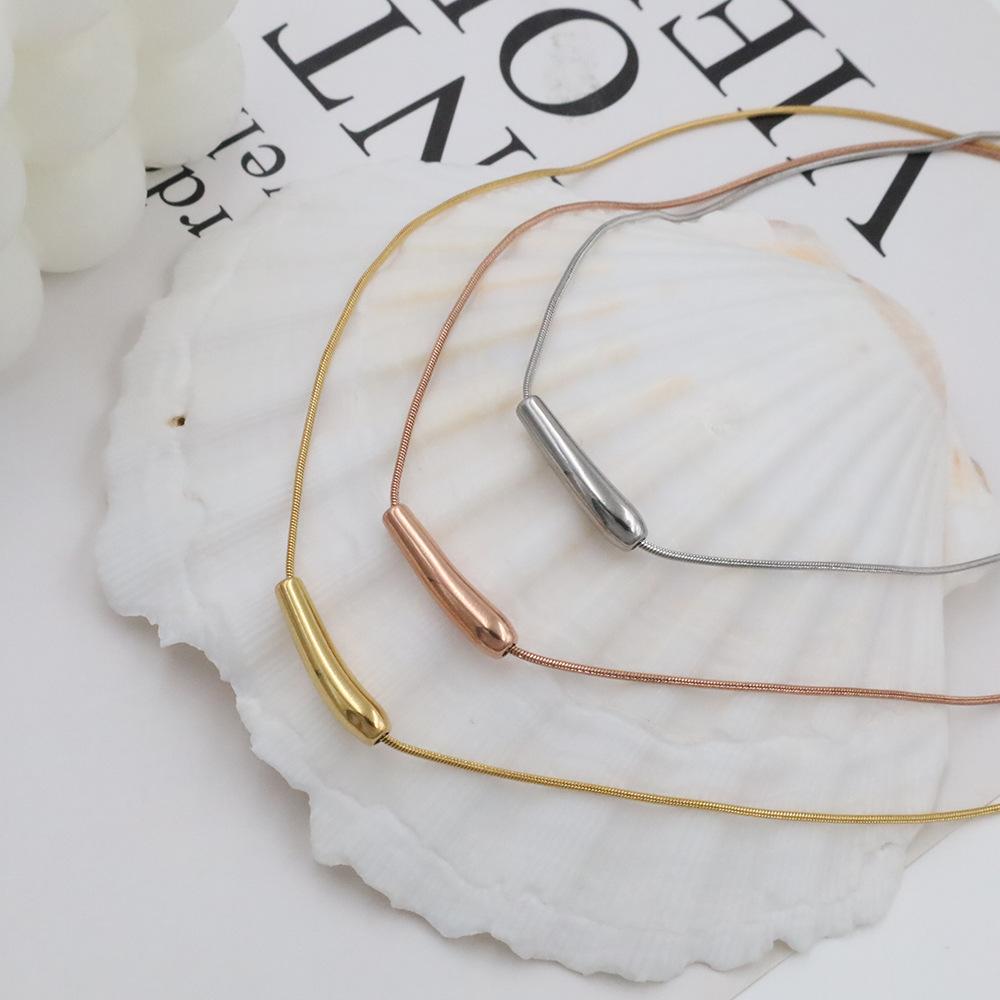 Cold Wind Eggplant Titanium Steel Necklace Female Style Design Sense Light Luxury Collarbone Chain Rose Gold