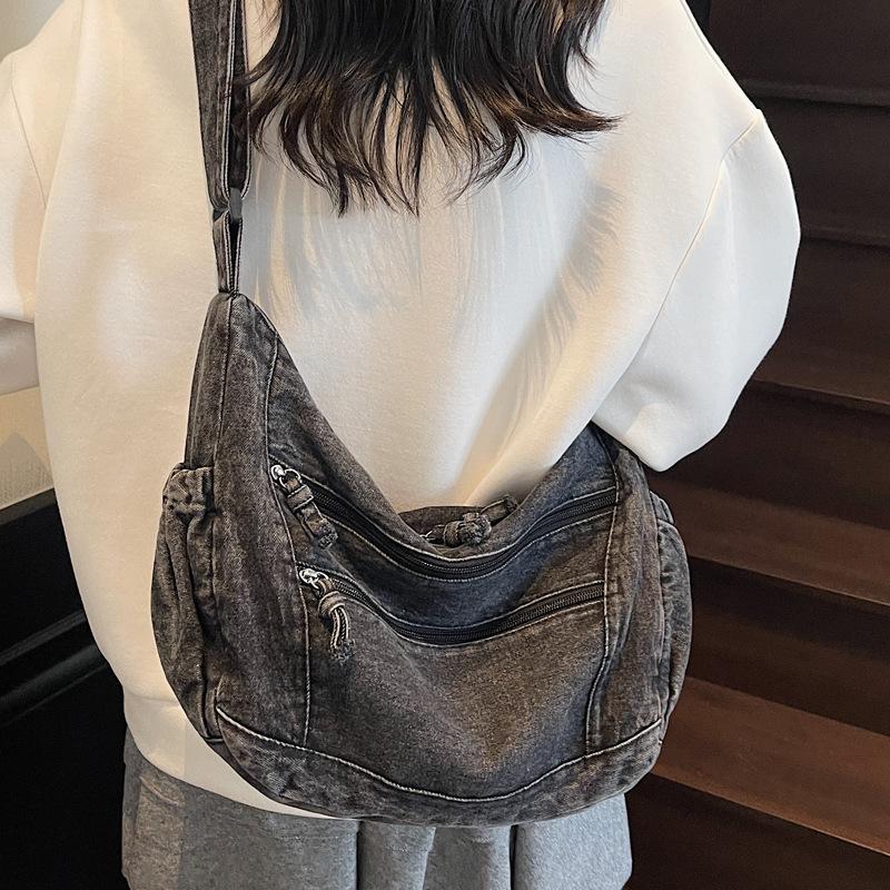 Large Capacity Denim Bag Women's 2025 New Trendy Casual Versatile Commuter Shoulder Bag Fashion Messenger Dumpling Bag