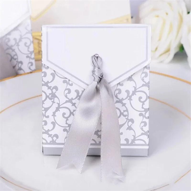 100PCS Wedding Favours Birthday Party Favor Bags Gold Sliver Flower Candy Boxes Bag Sweet Cake Gift Decorations