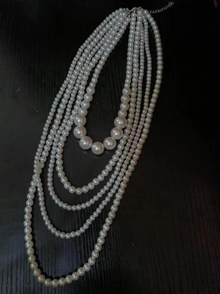 Triple layer stacked glass bead long necklace wedding dress street shot cheongsam sweater chain Internet celebrity explosion female