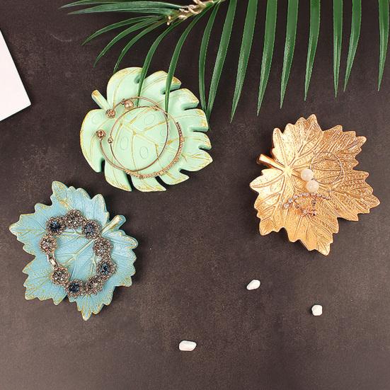 Leaf Shaped Jewelry Dish Small Ring Necklace Bracelet Holder Organizer Resin Decorative Trinket Dish Tray for Wedding Party Table