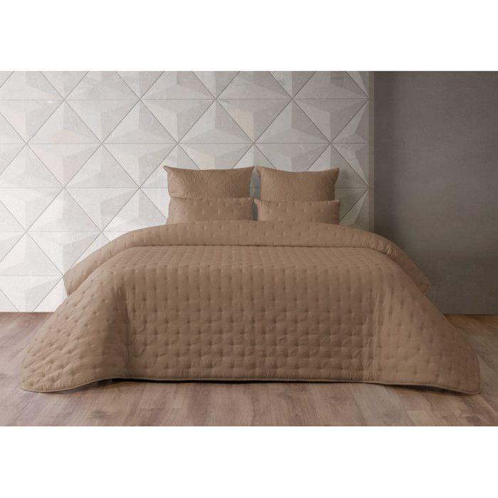 Couvre lit matelassé + coussins aspect lavé froissé 250 x 260 cm - Choco