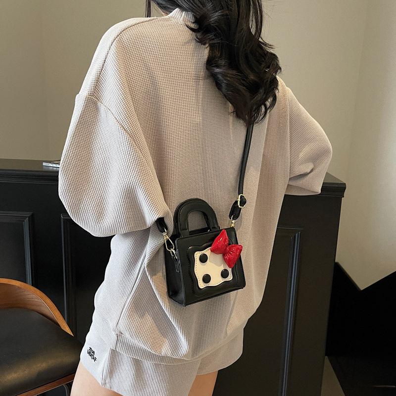 Mini Small Bag 2025 New Cute Girl Bow Handbag Foreign Style Versatile Messenger Biscuit Small Square Bag