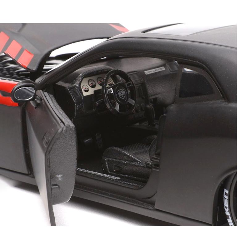1/24 2008 Dodge Challenger Alloy Miniature Car Diecast Metal Scale Car Model Static Collection Childrens Toy Vehicle Gift
