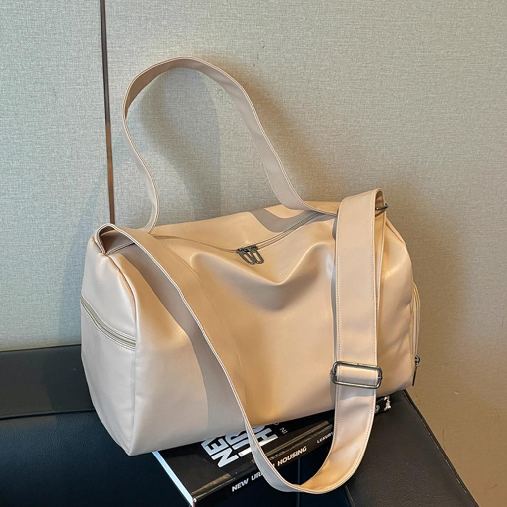 Women's large-capacity crossbody bag, sports gym bag, casual style, travel and commuting tote bag, silver color, with separate compartments for wet