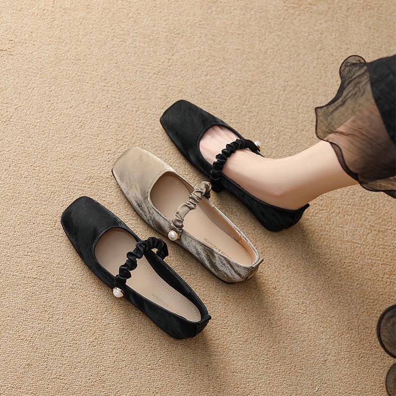 Fashion French New Style Sweet Mary Jane Flats Pearl Decorated Slip On Vulcanized Shoes for Women All Seasons