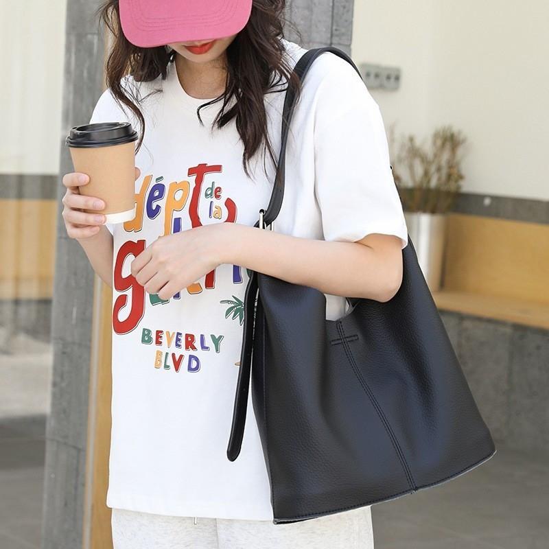 IELGY Korean version of casual retro bucket bag, fashionable lychee pattern child and mother bag, soft leather shoulder messenger women's bag