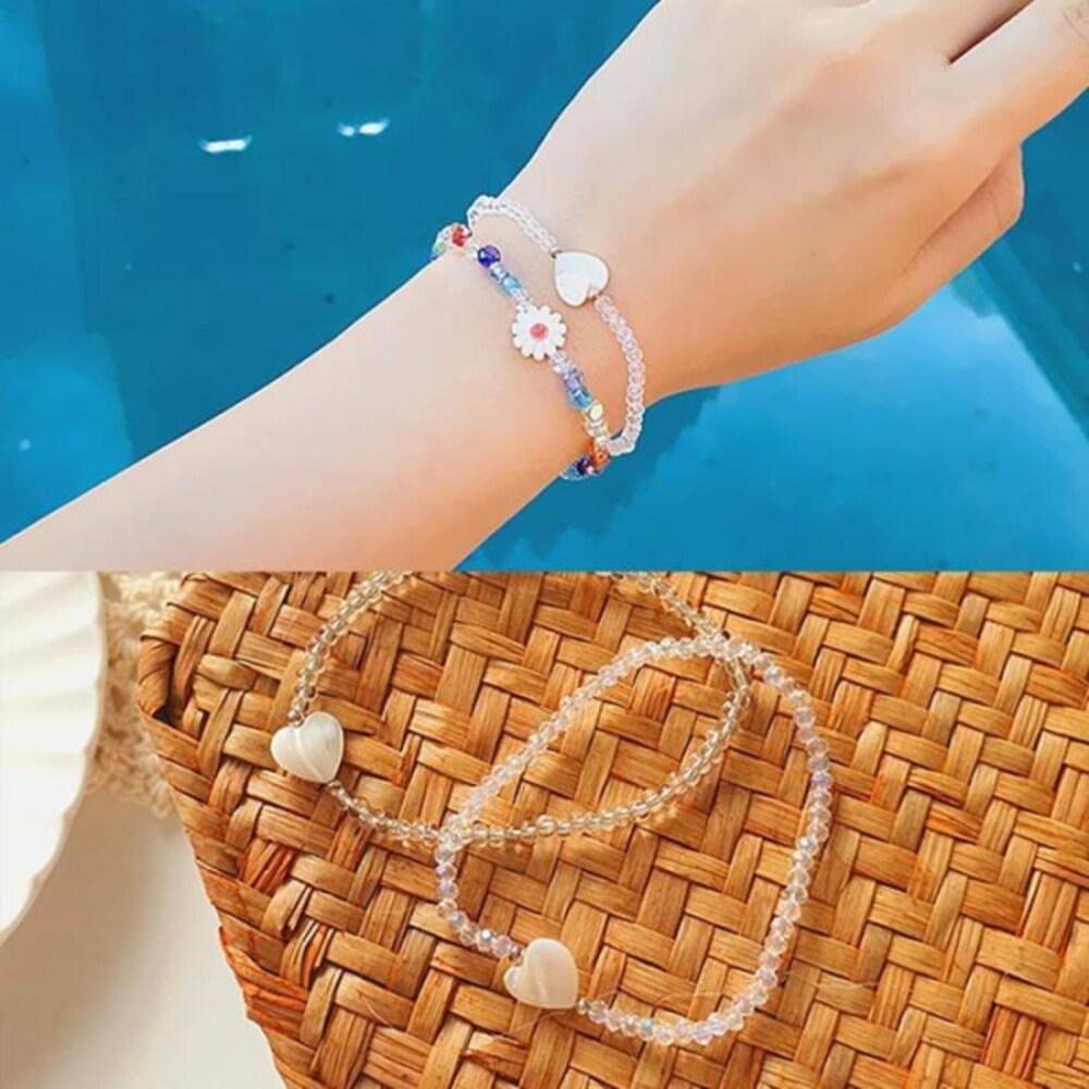

Women s Clear Cut-Off Bead Heart Mother-of-Pearl Bracelet (10628939)