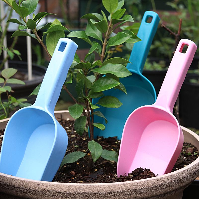 Multi-Spec Plastic Soil Shovel for Gardening, Vegetable Planting & Household Use