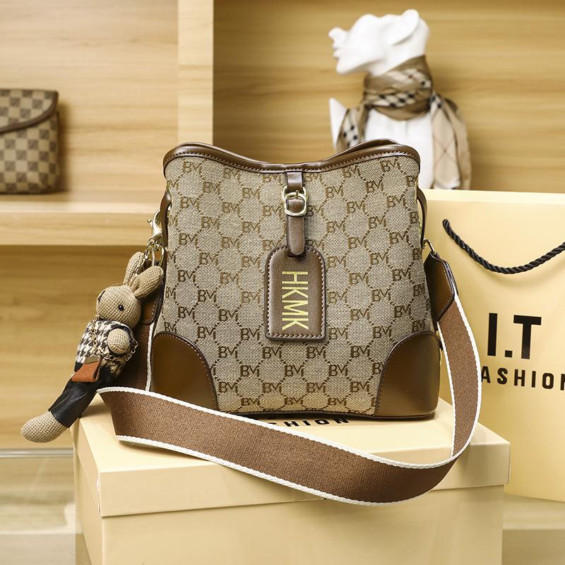 New Printed Hand-held Bucket Bag with Korean Texture, Single Shoulder Diagonal Cross Bag, Popular for Women