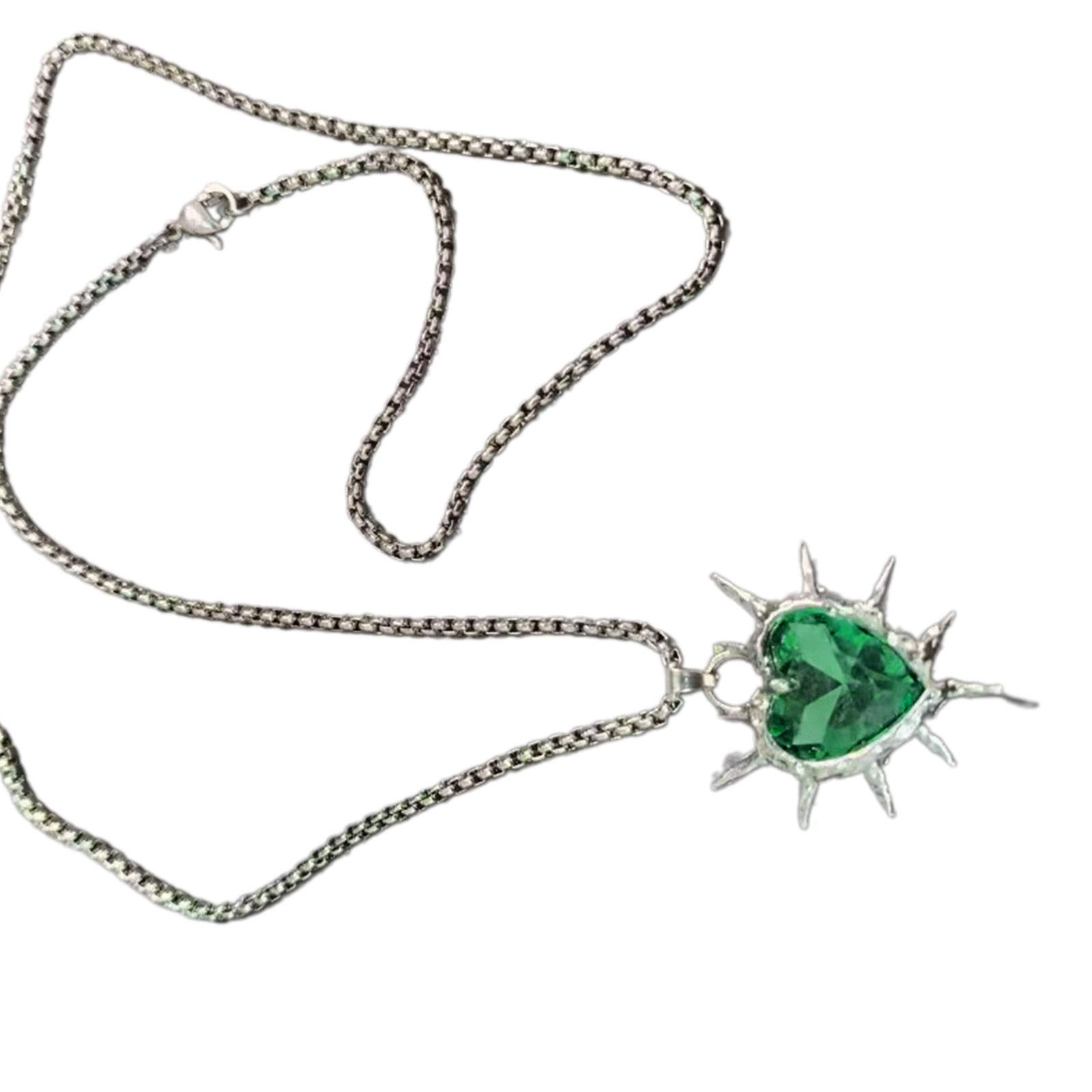 

Elegant Sturdy Alloy Love Heart Necklace With Thorn Designs Portable Fashion Accessory for Parties Supplies and Dates