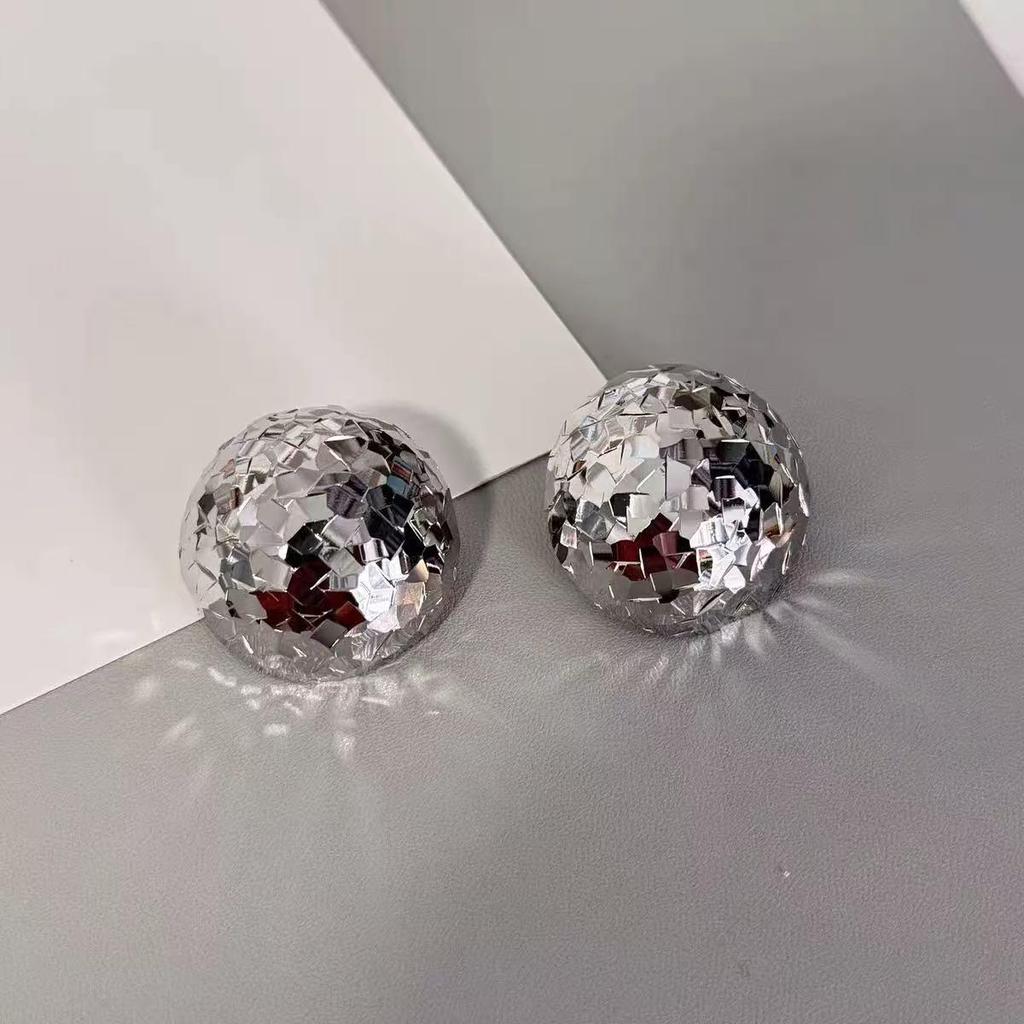High-End Sparkling Sequin Stud Earrings: Unique, Versatile Luxury Design for Women