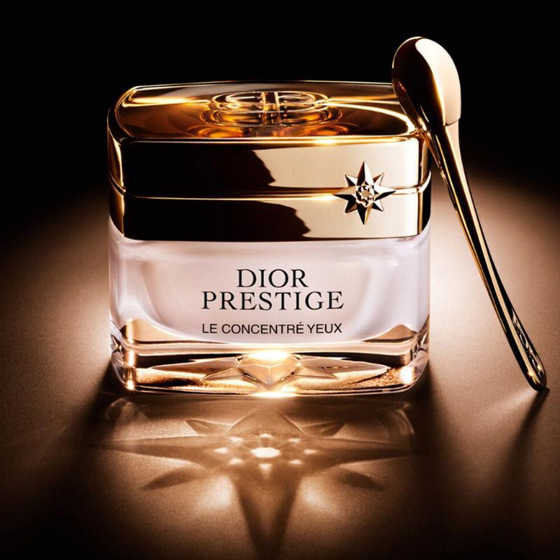 Dior Prestige Le Concentré Yeux,Skincare for the Eye Contour, Visibly Reverses 4 Signs of Aging Around the Eye Area,Applicator Included
