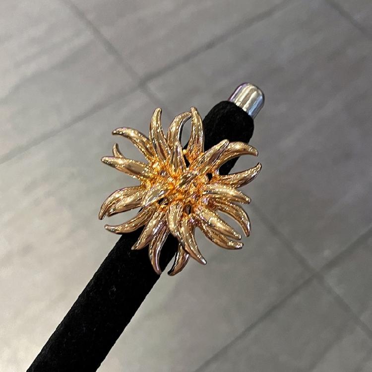 Versatile Ring Trendy Glitter Inspired Design With Comfortable Elastic Band Finger Jewelry For Everyday Use