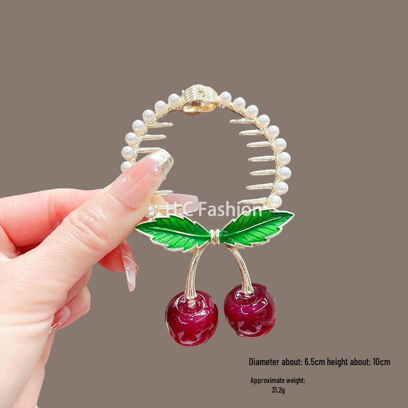 Elegant Lily of the Valley Tassel Hairpin: Timeless Updo Clip for a Refined Look