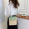 Malá slaměná taška kbelík pro ženy letní crossbody tašky ratanová plážová dámská cestovní kabelka a taška přes rameno