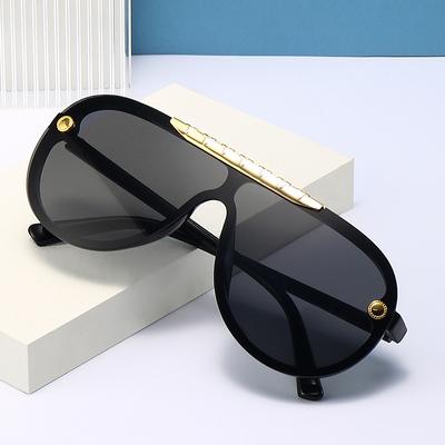 Neue ovale beige Nagelmetall-Trendy-modische Sonnenbrille Vielseitige Street Snap-Mode-Sonnenbrille im koreanischen Stil